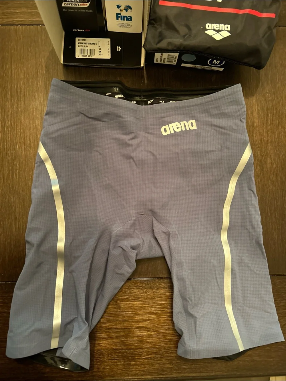 Brand NEW Men’s Arena Powerskin Carbon Ultra tech suit SIZE 32 / M
